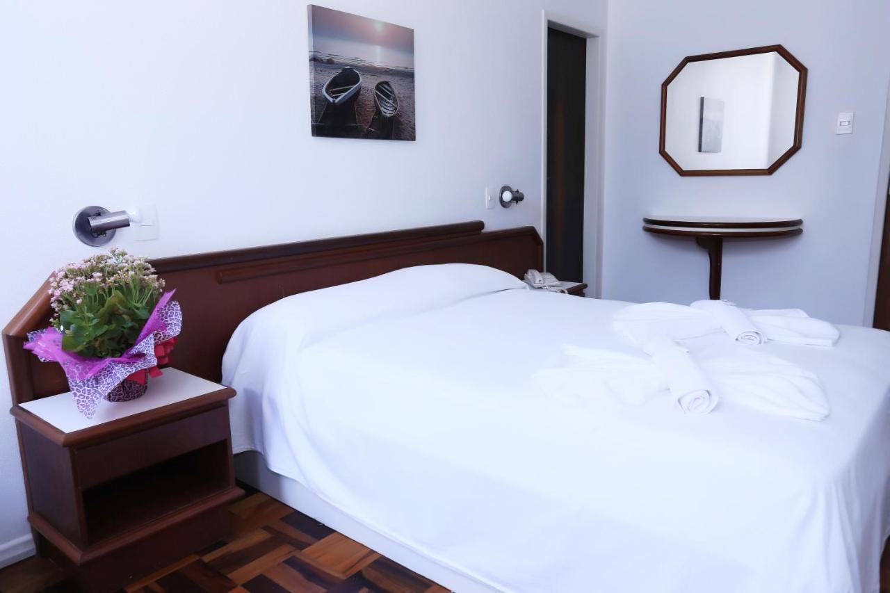 Hotel Canasbeach ฟลอเรียนอโปลิส ภายนอก รูปภาพ