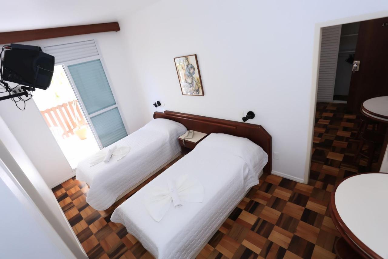 Hotel Canasbeach ฟลอเรียนอโปลิส ภายนอก รูปภาพ